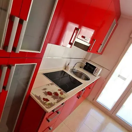 Playa Con Terraza & Piscina Daire